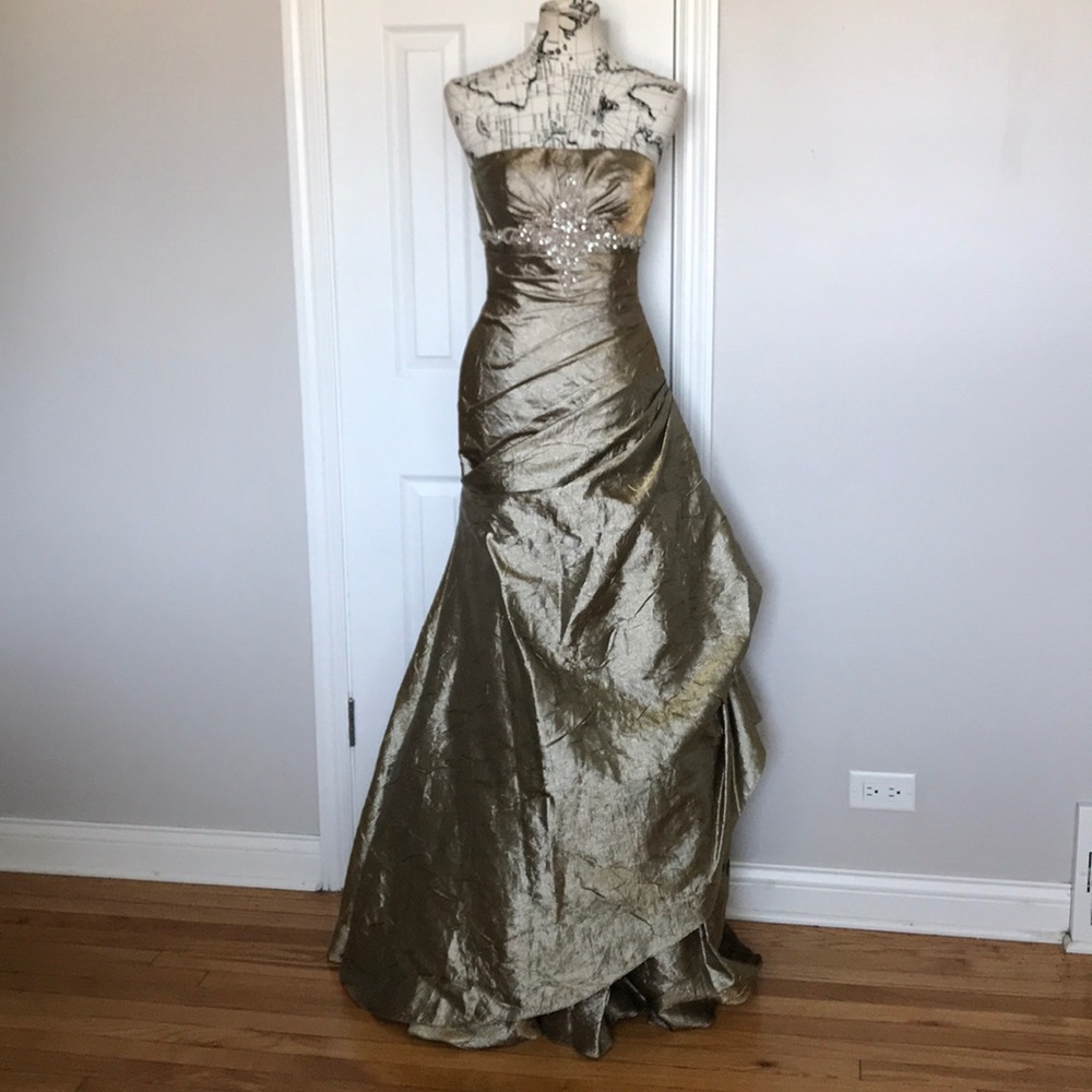👹Iridescent Mermaid Prom Formal Evening bead Hologram Ruched corrugated gown S